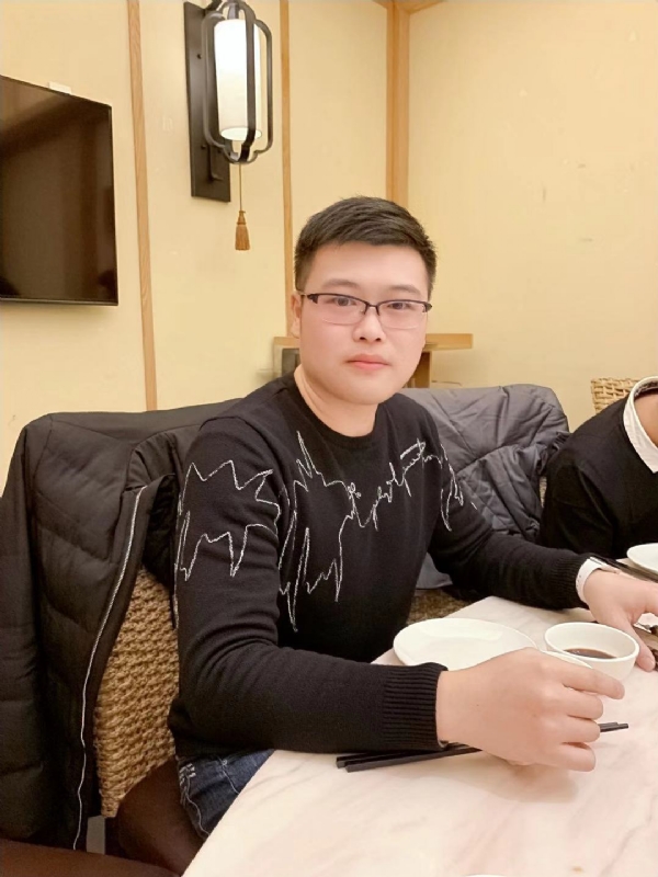 YIDA的第一张照片--福州于山相亲网