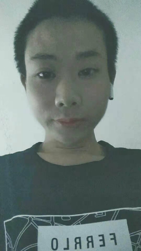 水中月的第一张照片--福州于山相亲网