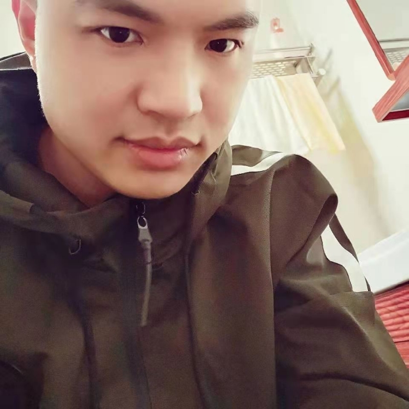 高大上的宅男的第一张照片--福州于山相亲网