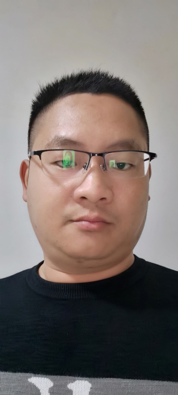 龙逍遥的第二张照片--福州于山相亲网