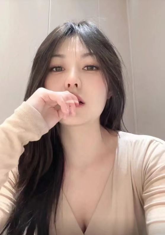 勾人心魂大美人的第一张照片--福州于山相亲网